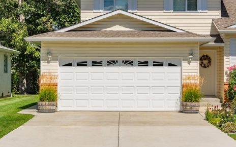 Factors That Affect Garage Door Prices