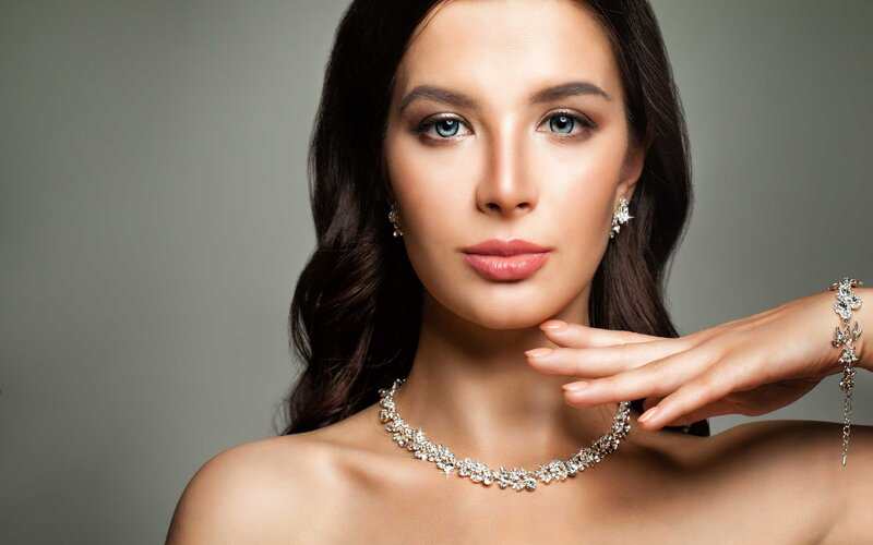 CUBIC ZIRCONIA - Jewelry Secrets